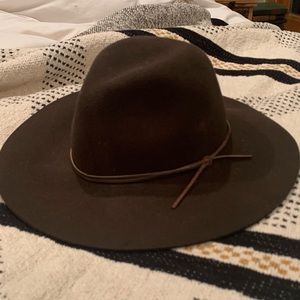 Boho brown wool hat with leather accents